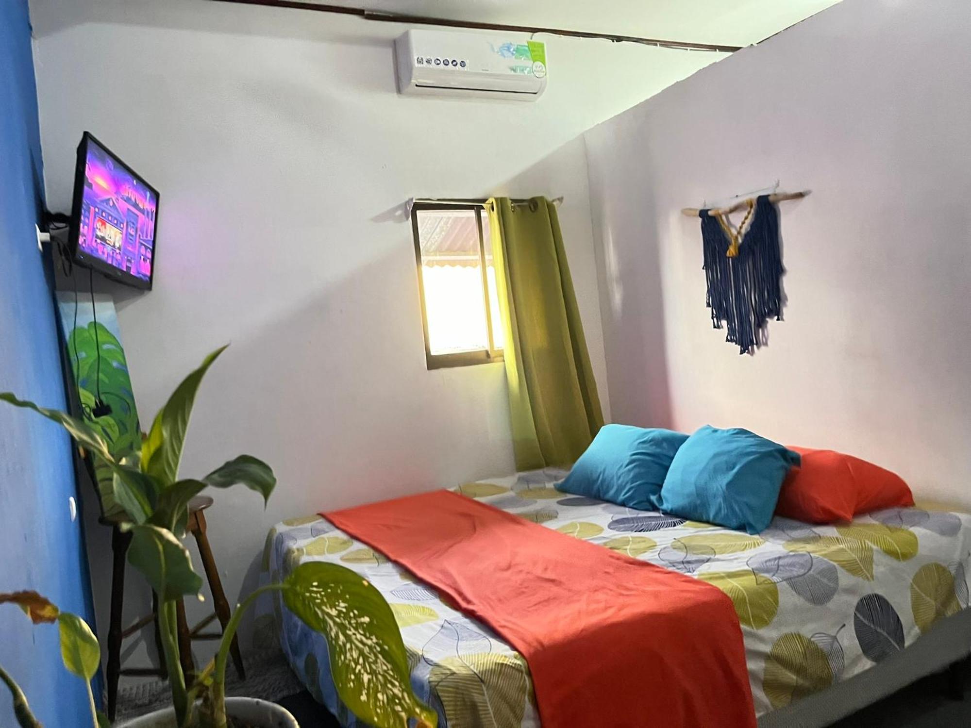 Passifloras Hostel ケポス エクステリア 写真