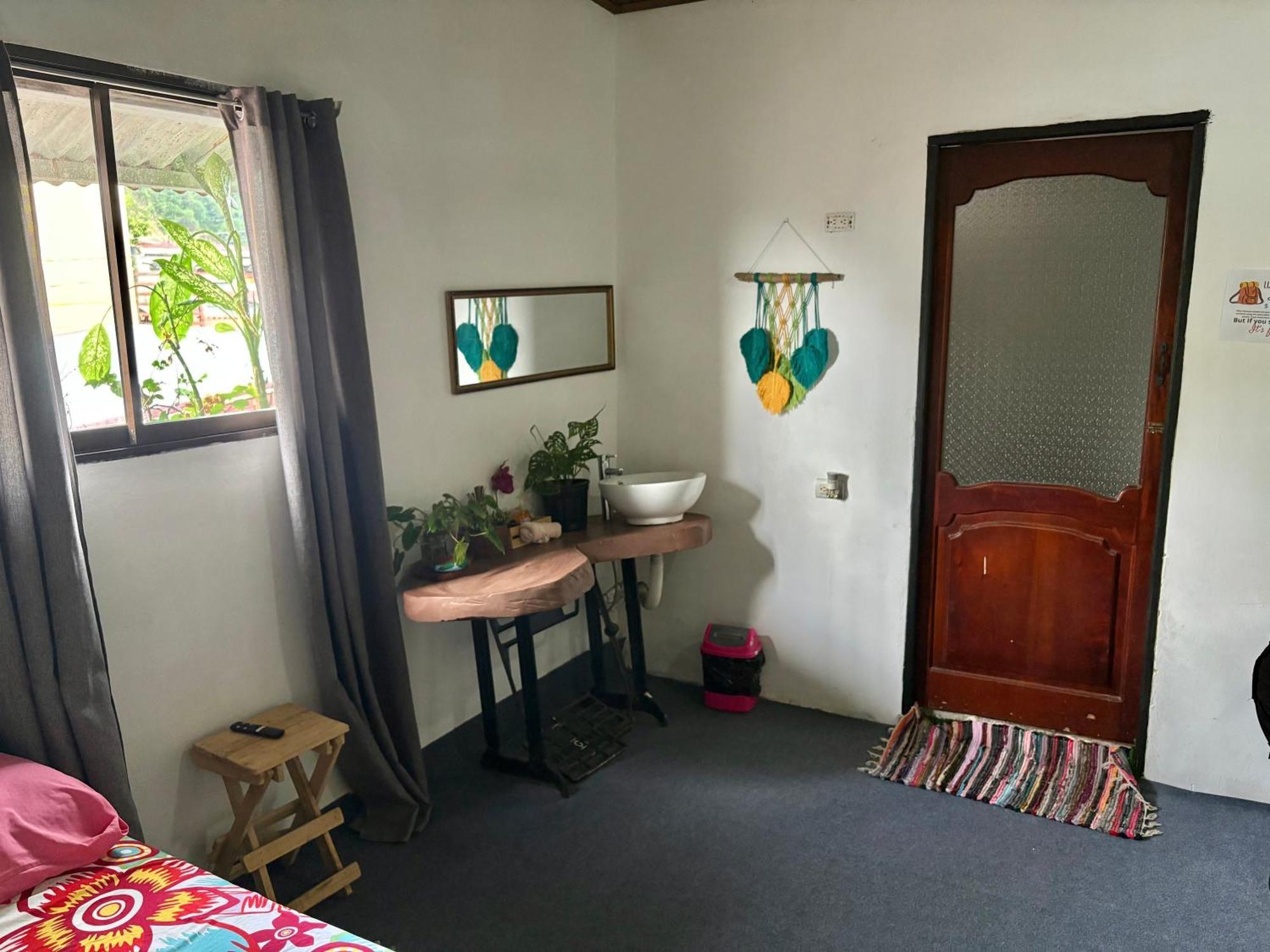 Passifloras Hostel ケポス エクステリア 写真