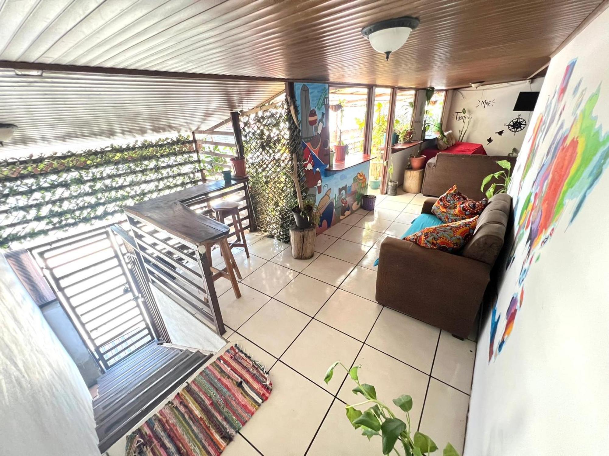 Passifloras Hostel ケポス エクステリア 写真