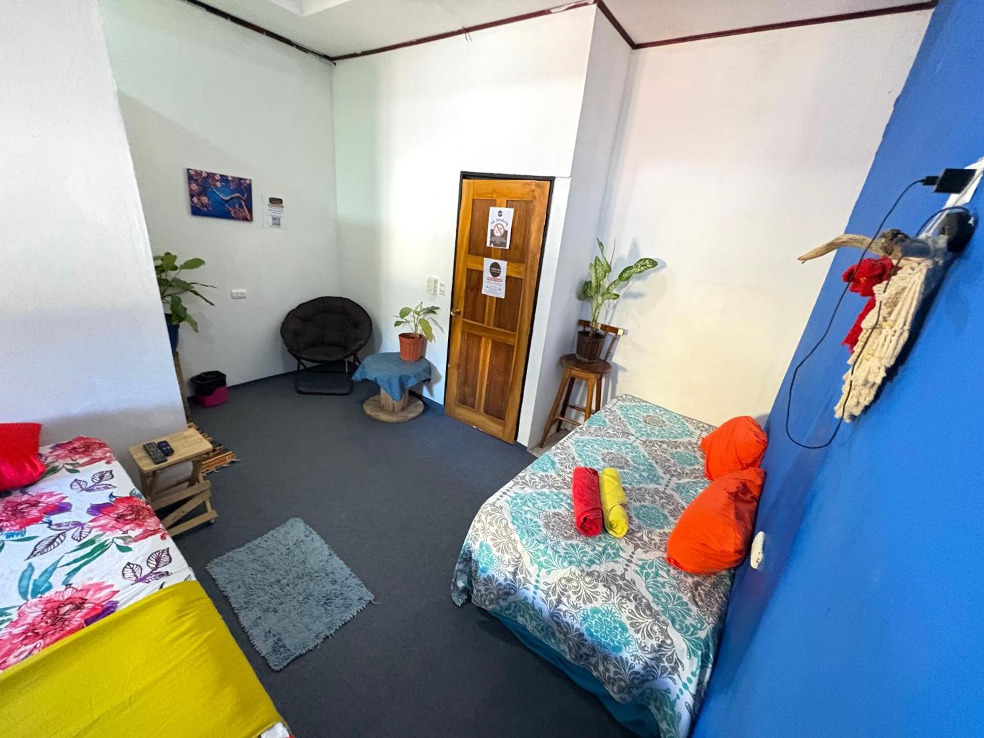 Passifloras Hostel ケポス エクステリア 写真